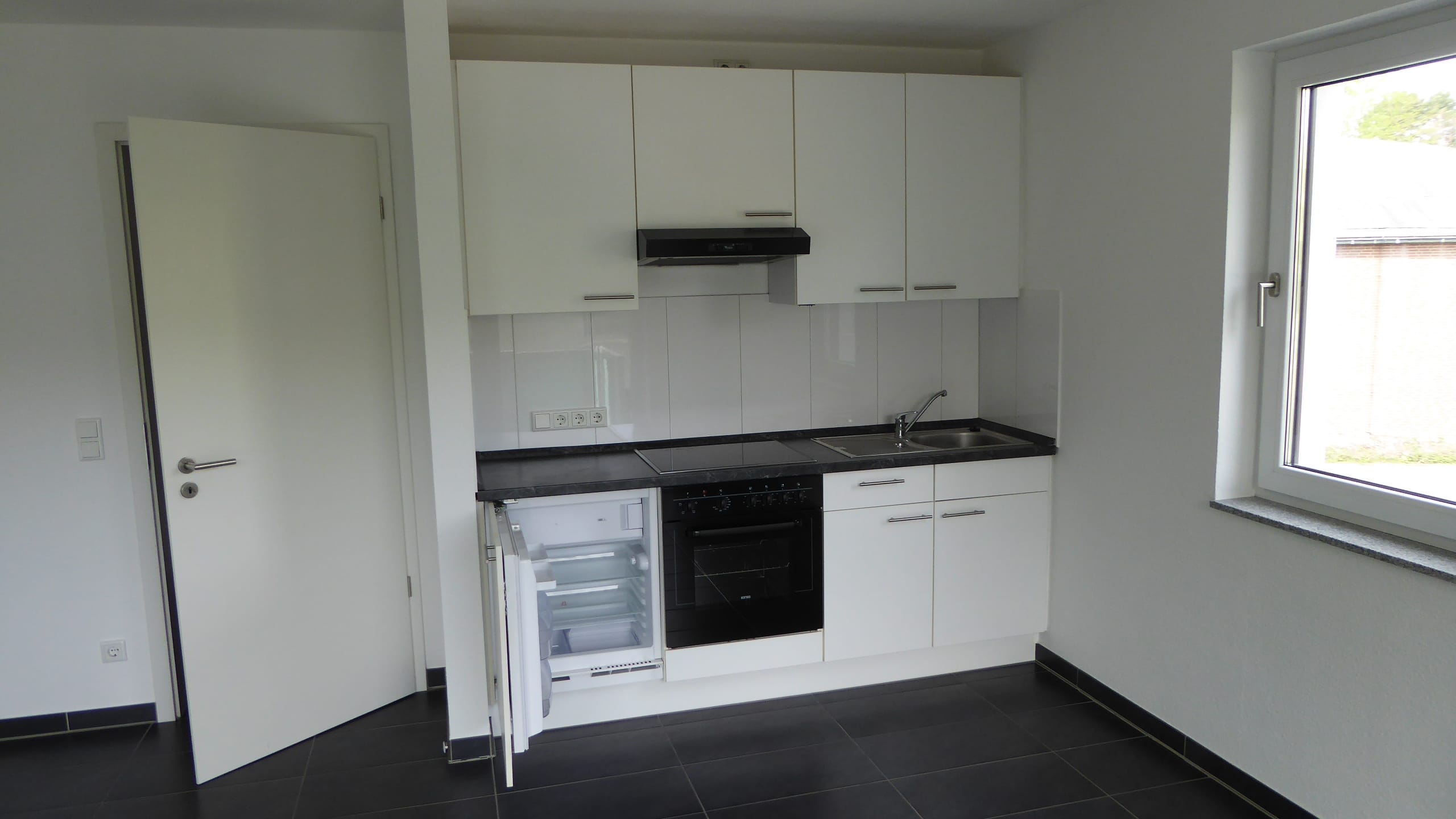 Exklusives 35,87 m² Single App. mit EBK und Balkon nähe UKM, Mensa 2